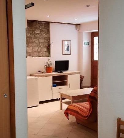 Apartment Lucija Cres Exterior photo
